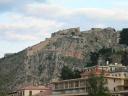 Het Palamidi fort torent hoog boven Nafplion uit